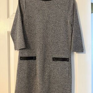 Elegant Gray Tweed Women's Dress with Leather Trim